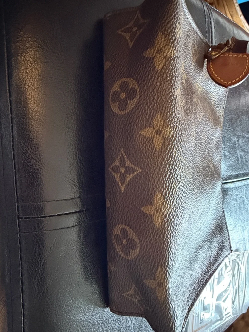 Louis Vuitton Monogram Canvas Pouch in Brown and Tan - Picture 5 of 11